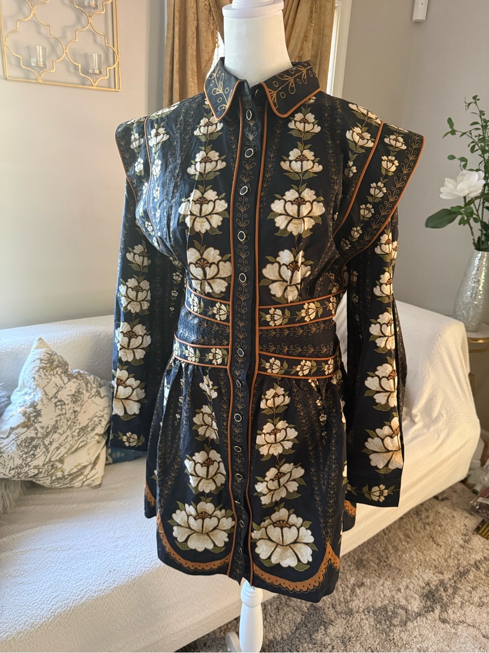 FARM Rio Black Floral Long-Sleeve Button Dress with Cream & Gold Accents - Picture 3 of 3